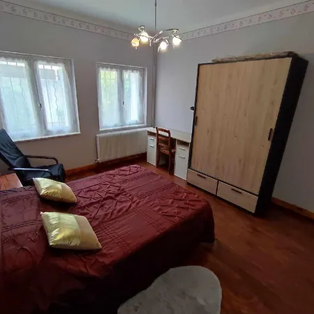 Holiday home New Glycines Independante 2 Jardin Clos Bien Situe