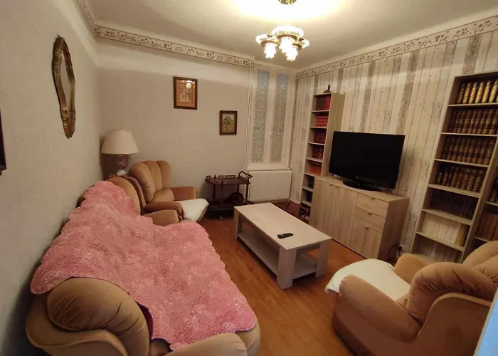 New Glycines Independante 2 Jardin Clos Bien Situe *