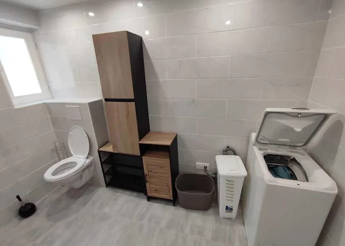 Holiday home New Glycines Independante 2 Jardin Clos Bien Situe